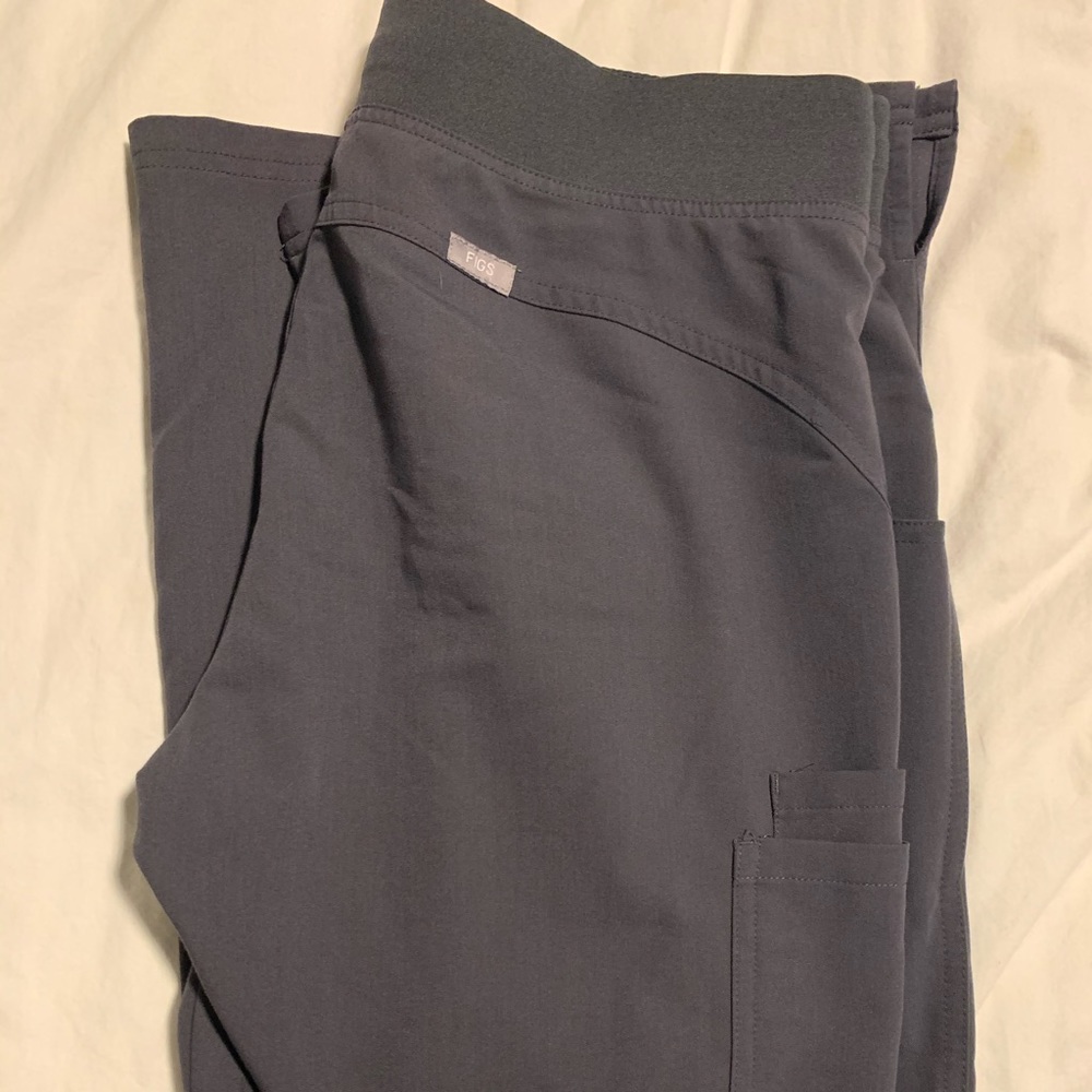 Charcoal kade figs scrub pants